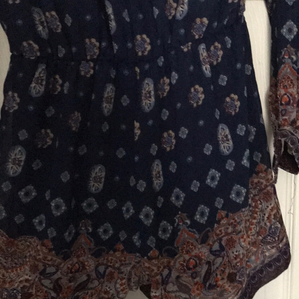 Summer/Spring time romper - Picture 4 of 4